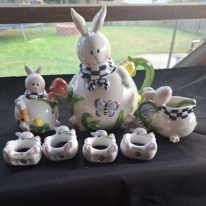 Murcuries Charming Easter BunnyTeapot Creamer sugar& Napkin Holder.